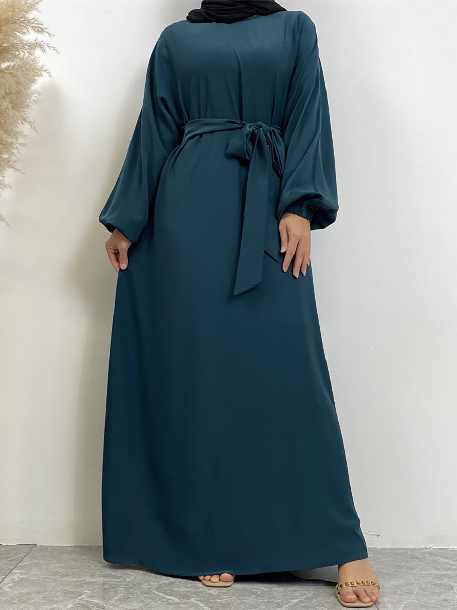 Serene Silhouette Abaya - Closed Arm Edition