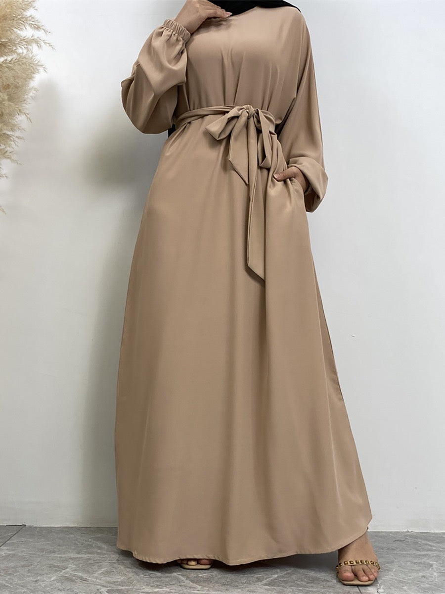 Serene Silhouette Abaya - Closed Arm Edition