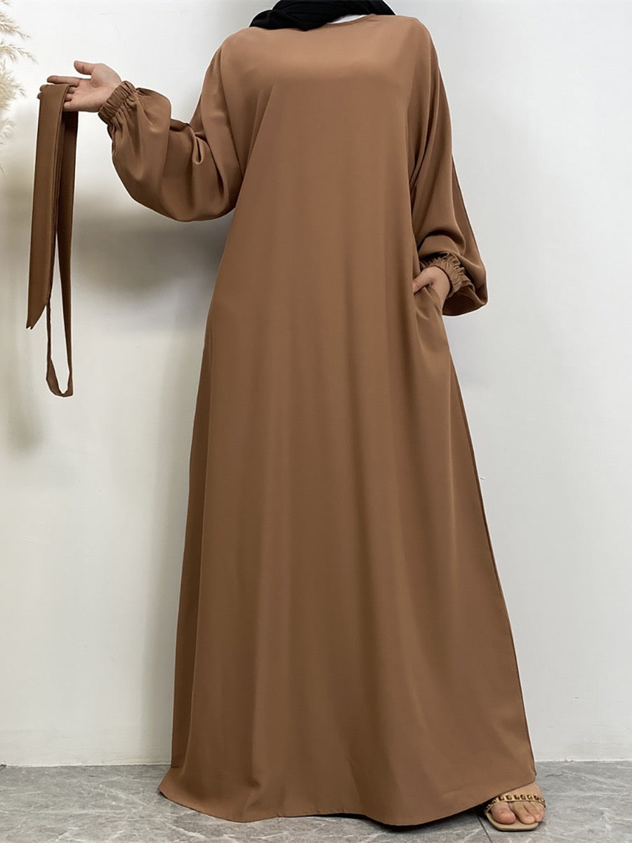 Serene Silhouette Abaya - Closed Arm Edition